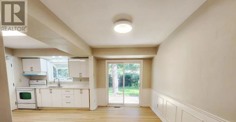 UPPER LEVEL-711 Algoma Avenue, London, ON, N5X 1W4 - 10