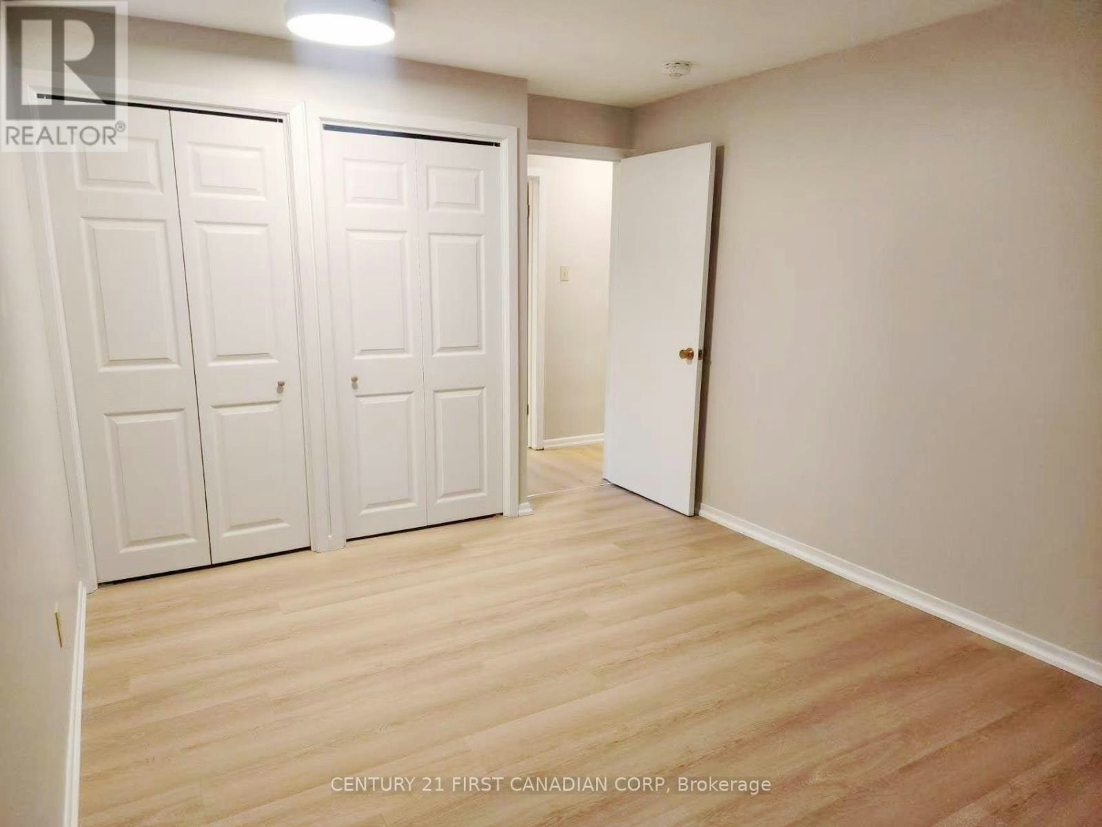 UPPER LEVEL-711 Algoma Avenue, London, ON, N5X 1W4 - 17