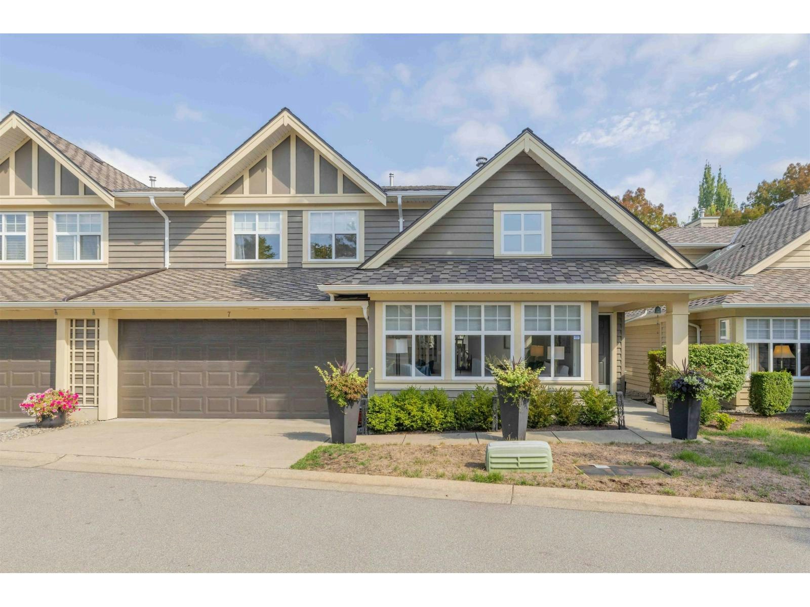 7-15450 Rosemary Heights Crescent, Surrey, BC, V3Z 0K1