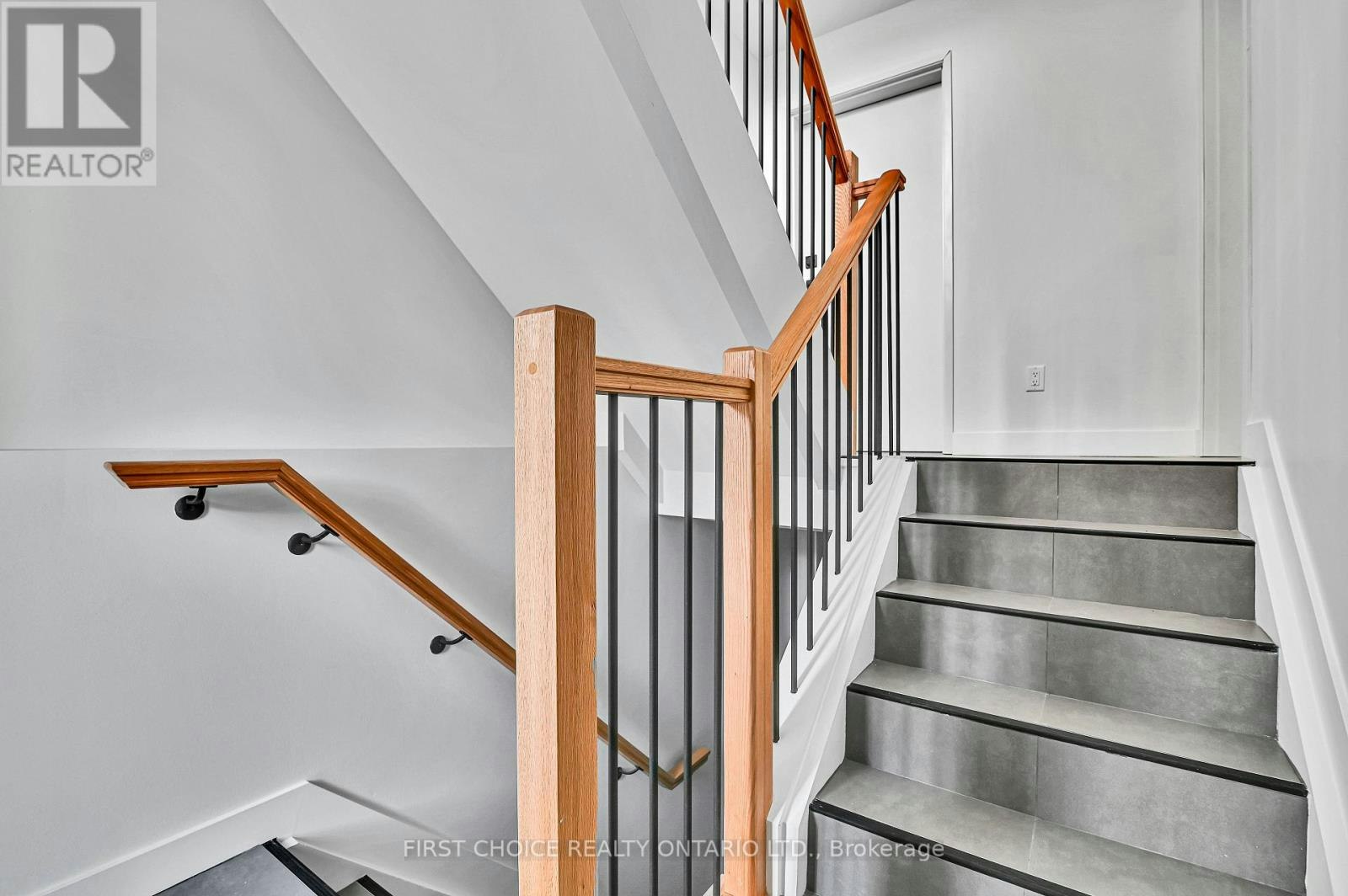 1-972 Dynes Road, Ottawa, ON, K2C 0G8 - 3