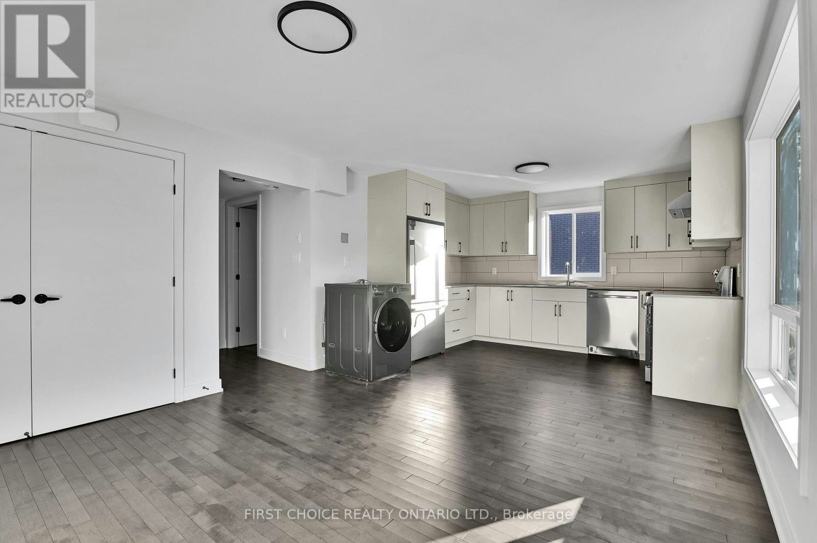 1-972 Dynes Road, Ottawa, ON, K2C 0G8 - 5