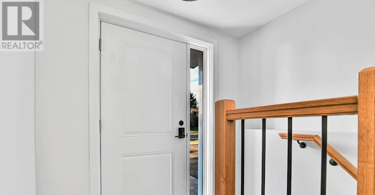 2-972 Dynes Road, Ottawa, ON, K2C 0G8 - 2