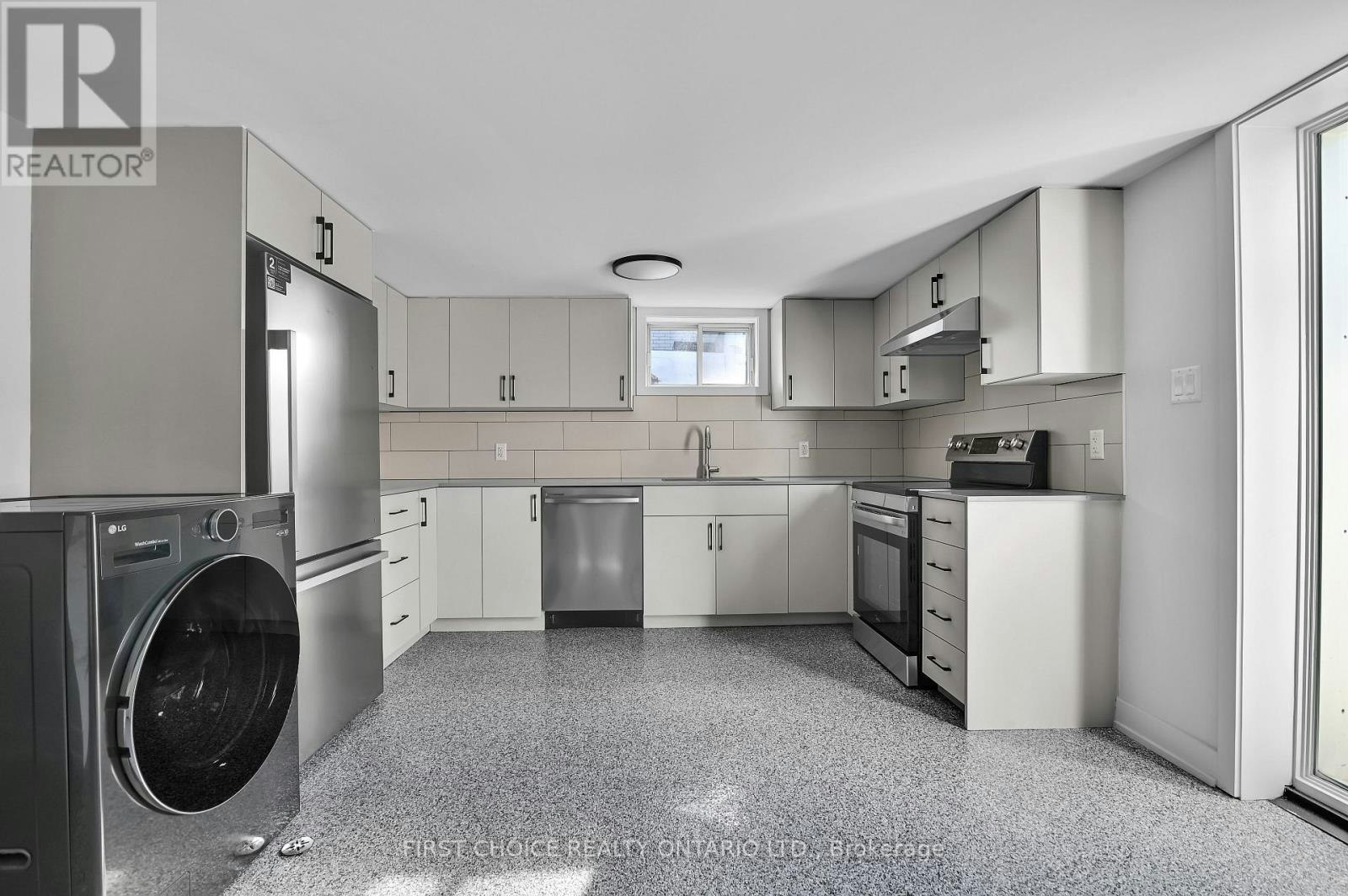 2-972 Dynes Road, Ottawa, ON, K2C 0G8 - 7