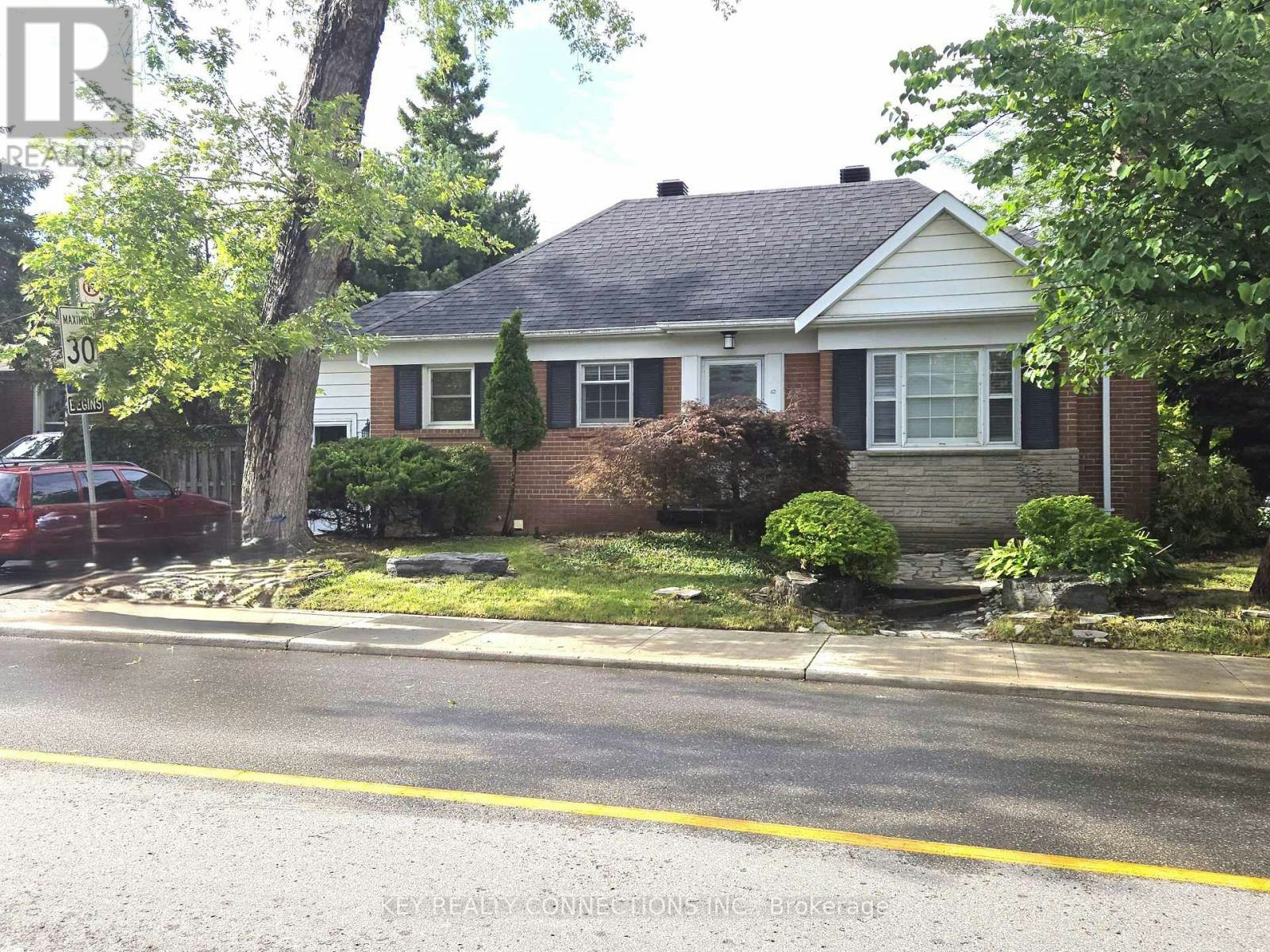 62 Royal York Road, Toronto, ON, M8V 2T6