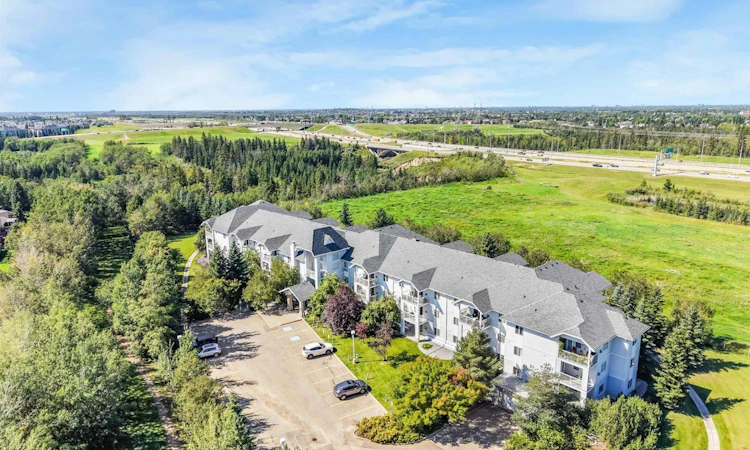 315-905 Blacklock Wy SW