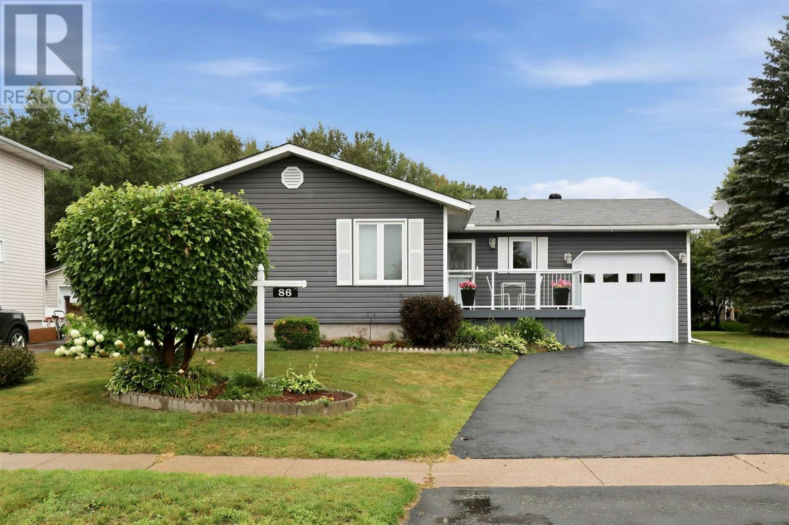 86 Glen Avenue, Sault Ste. Marie, ON, P6A 5E2