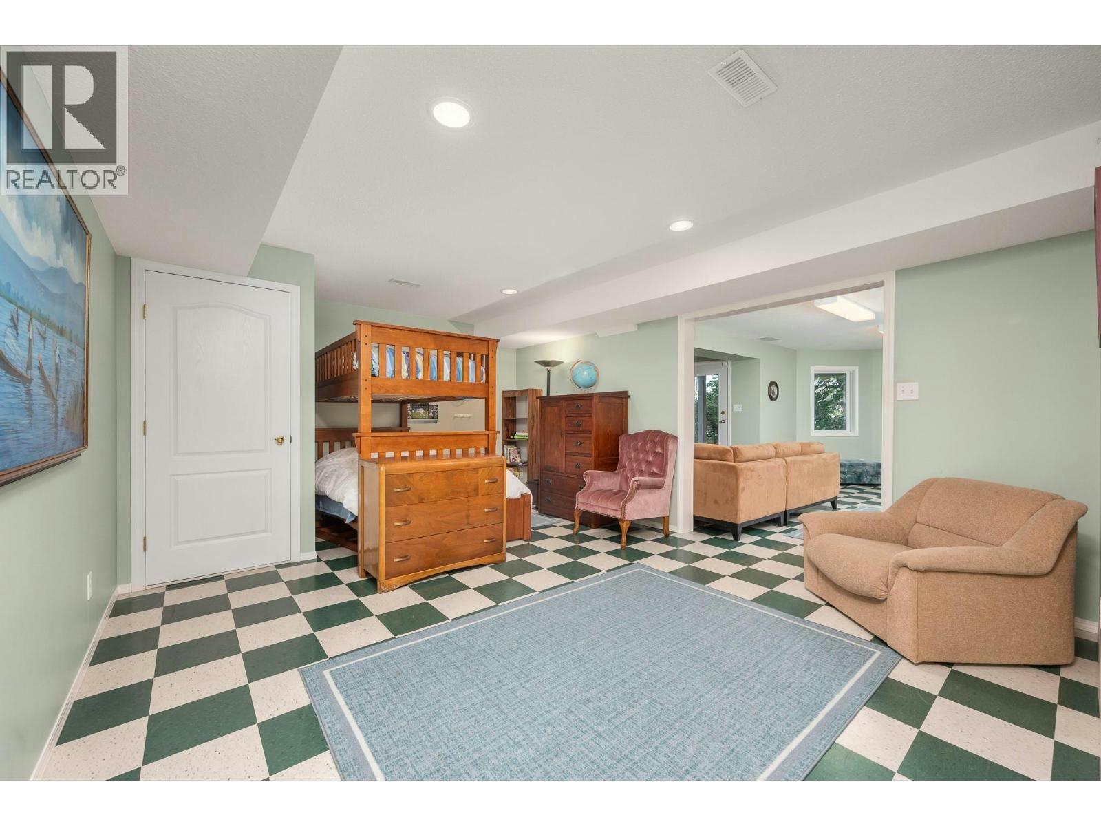 9725 Cameron Road, Vernon, BC, V1H 1K9 - 39