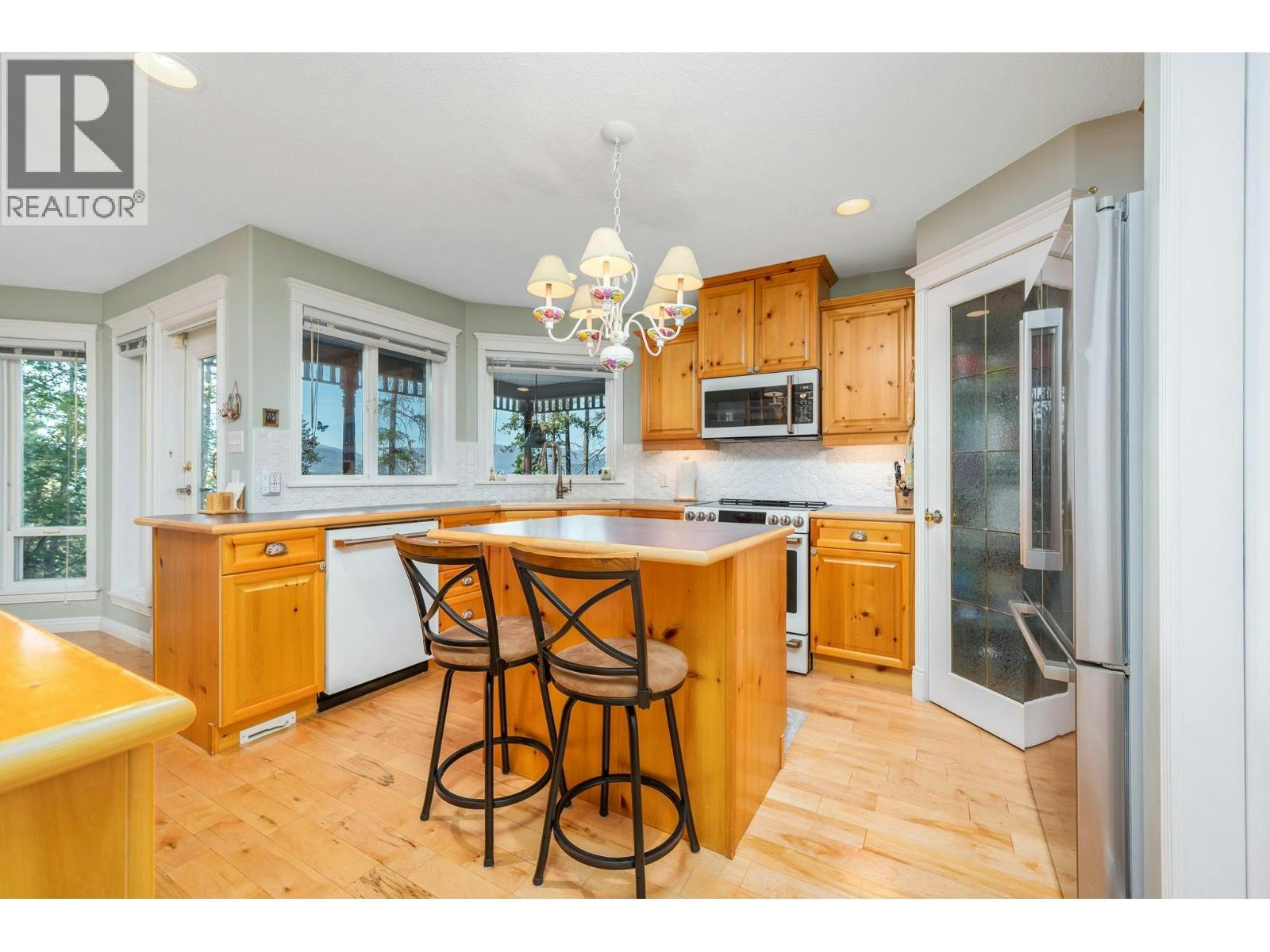 9725 Cameron Road, Vernon, BC, V1H 1K9 - 15