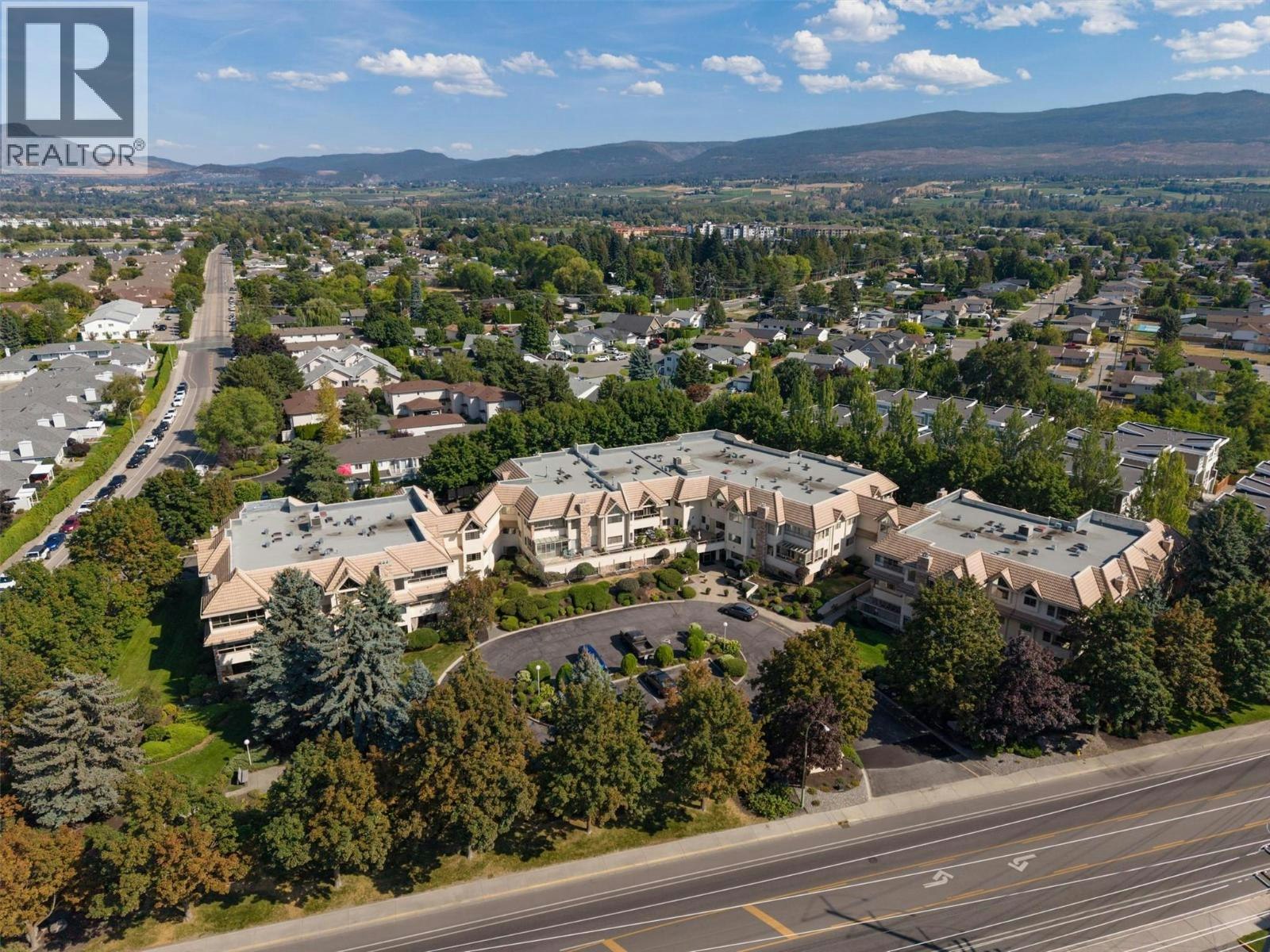 101-3335 Richter Street, Kelowna, BC, V1W 3Y1