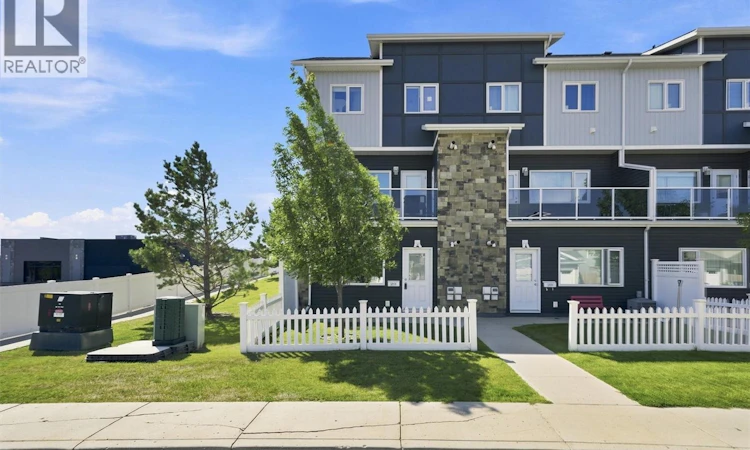 211-225 Hassard Close