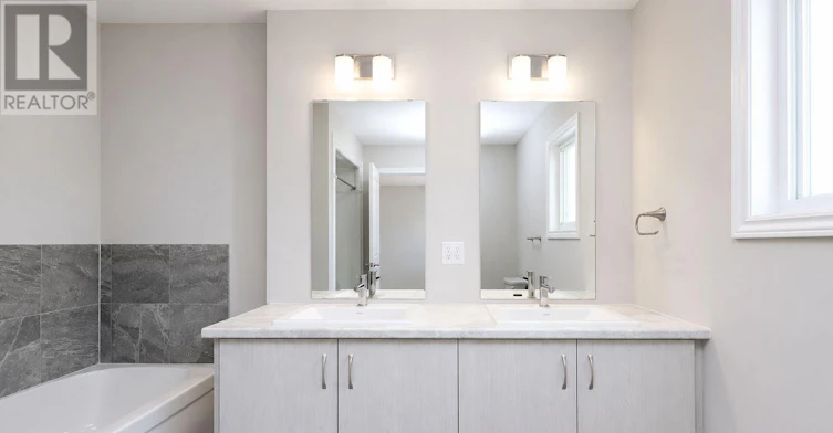 138 Renfrew Trail, Welland, ON, L3C 0K2 - 12