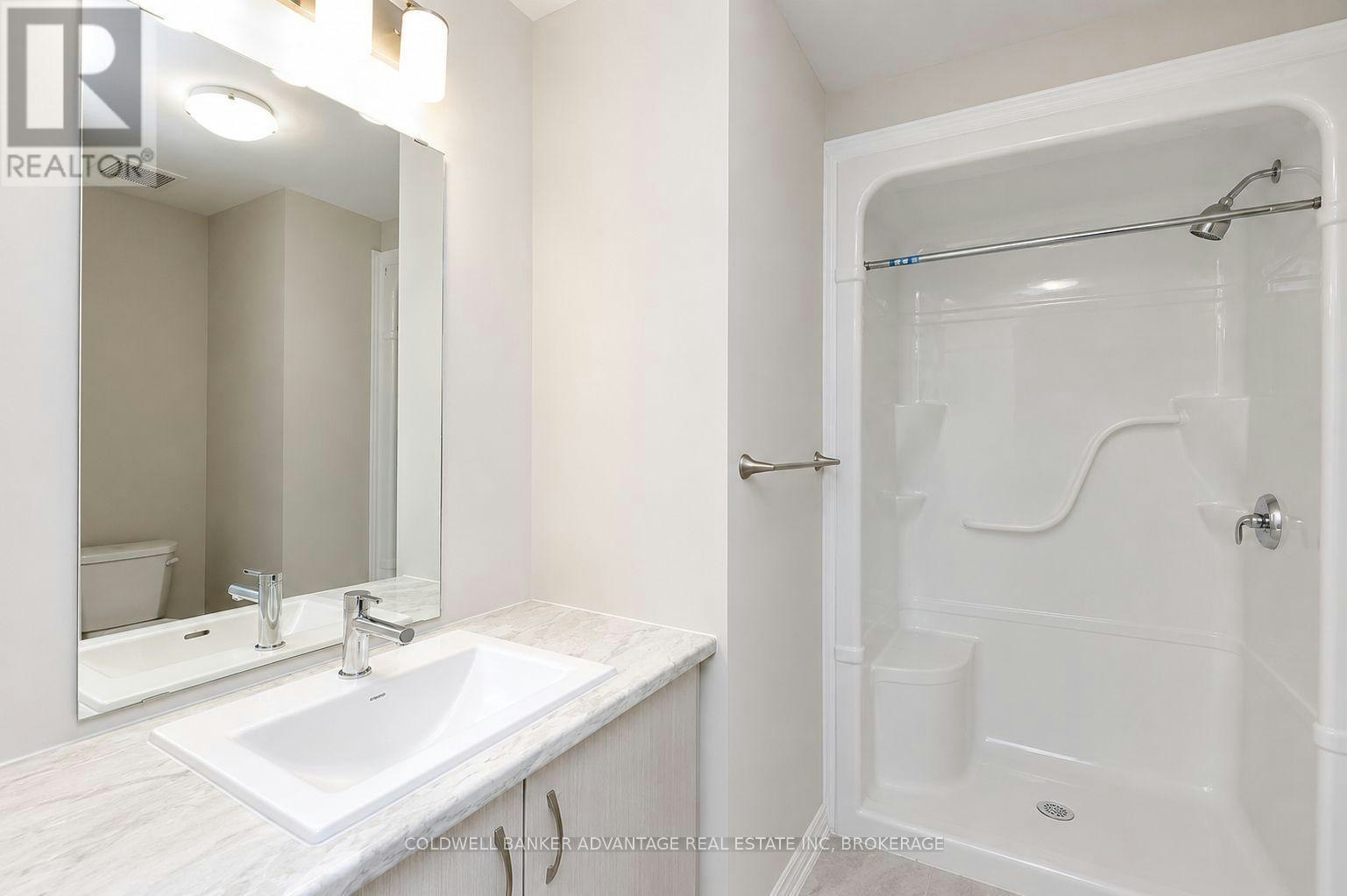 138 Renfrew Trail, Welland, ON, L3C 0K2 - 15