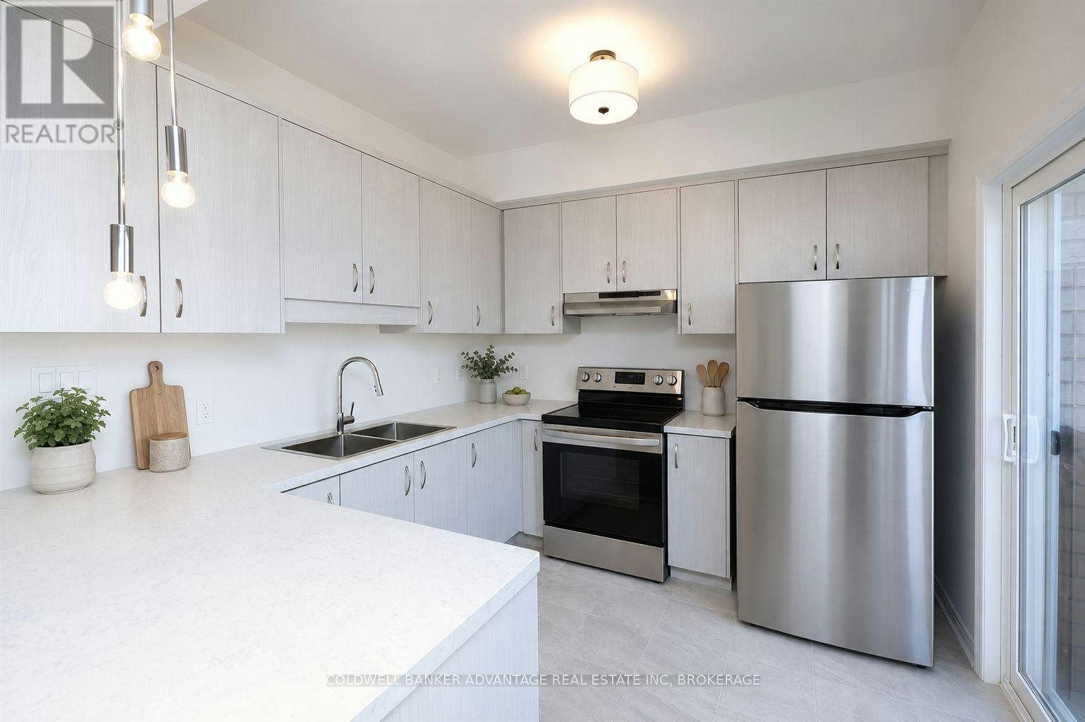 138 Renfrew Trail, Welland, ON, L3C 0K2 - 6