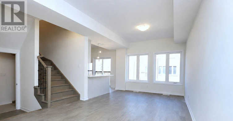 138 Renfrew Trail, Welland, ON, L3C 0K2 - 3