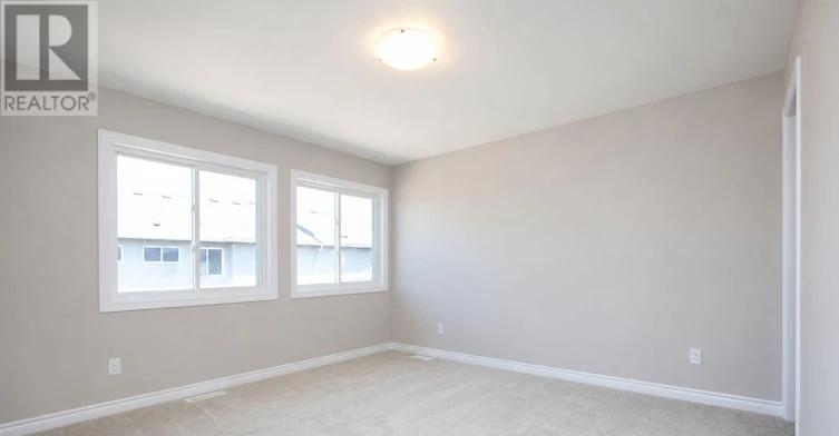 138 Renfrew Trail, Welland, ON, L3C 0K2 - 11