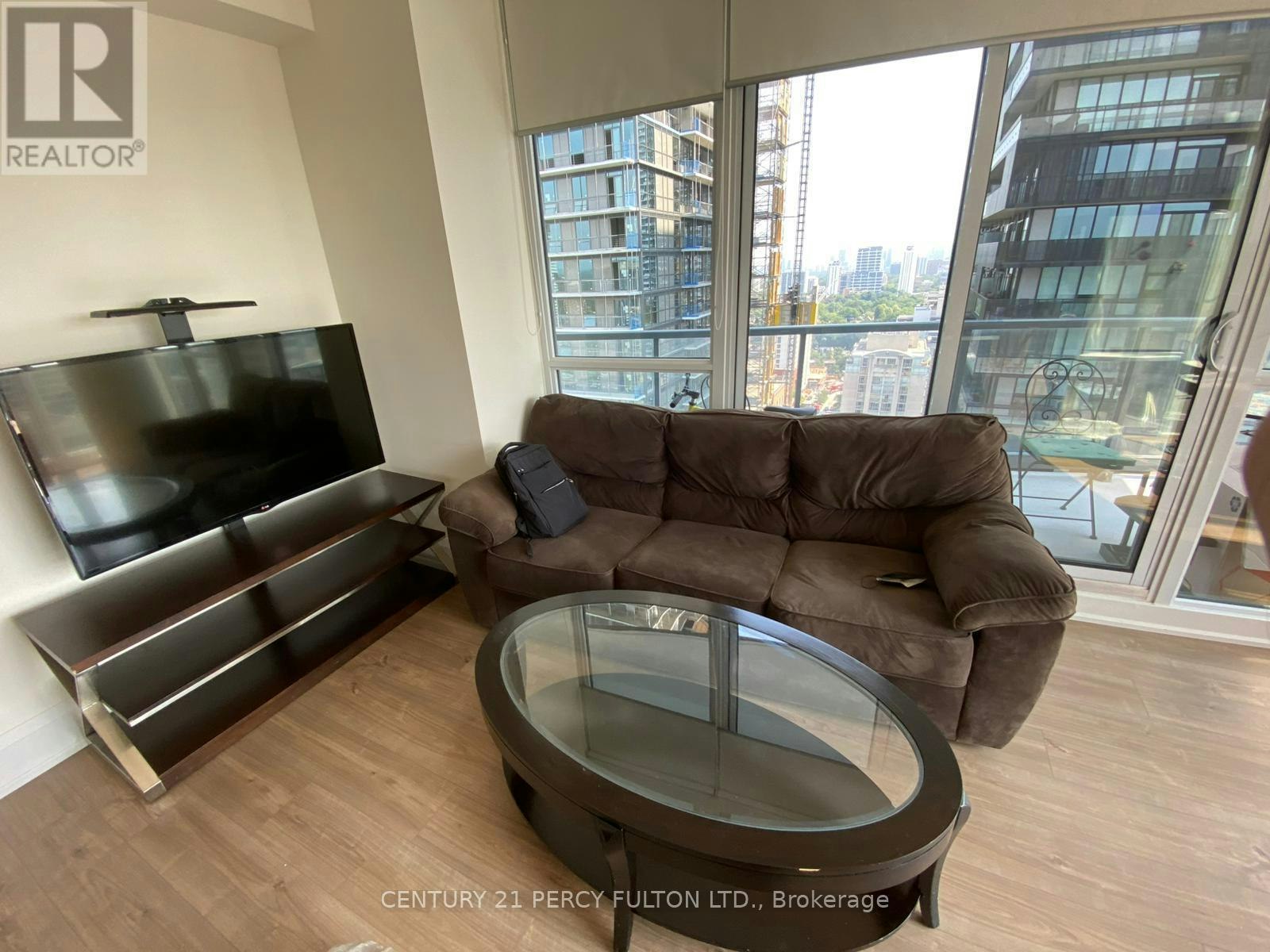 2402-30 Roehampton Avenue, Toronto, ON, M4P 1R2 - 5