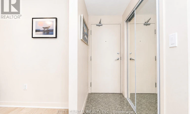 1008-10 Navy Wharf Court