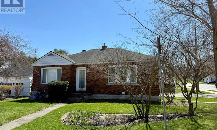501 Napier Street