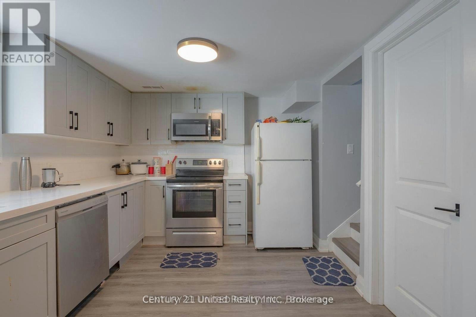 A-818 Orpington Road, Peterborough, ON, K9J 7X5 - 2