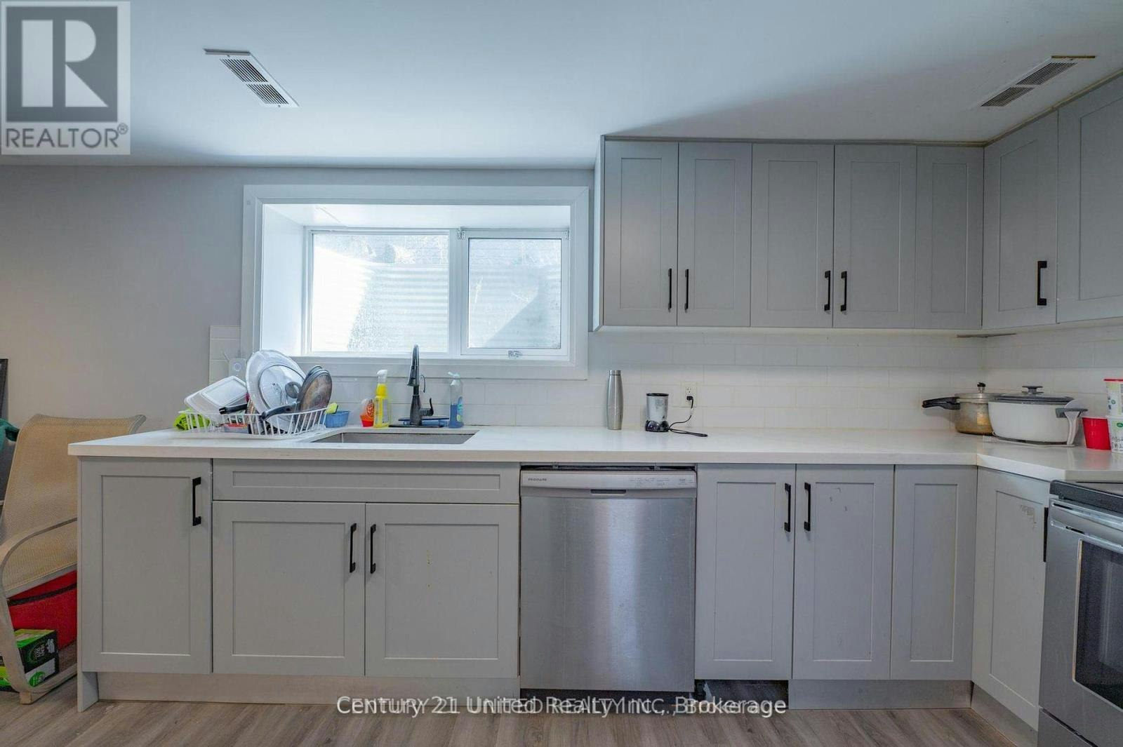 A-818 Orpington Road, Peterborough, ON, K9J 7X5 - 3