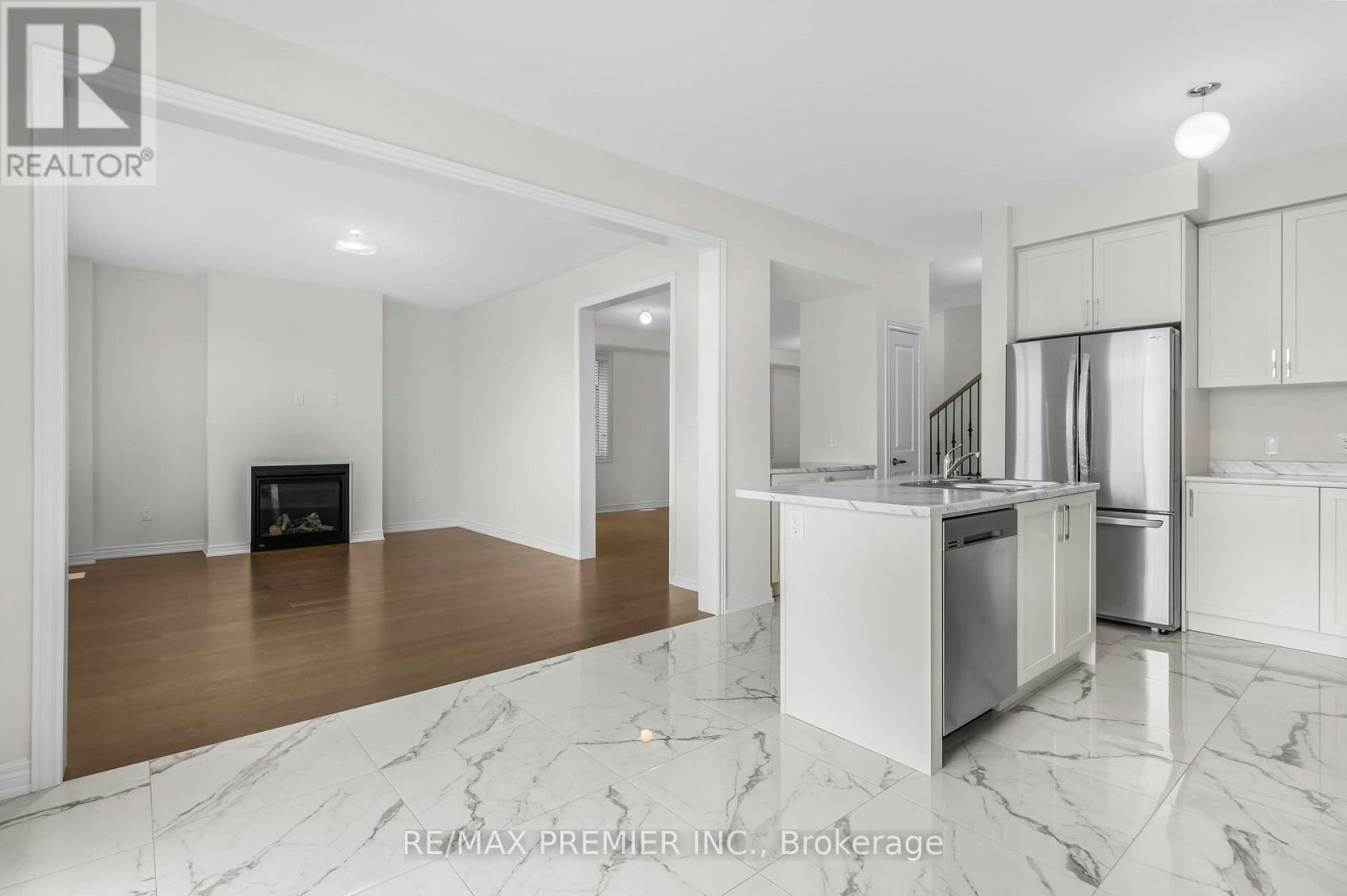 1375 Klondike Court, Oshawa, ON, L1L 0T1 - 5