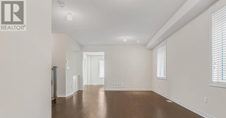 1375 Klondike Court, Oshawa, ON, L1L 0T1 - 3