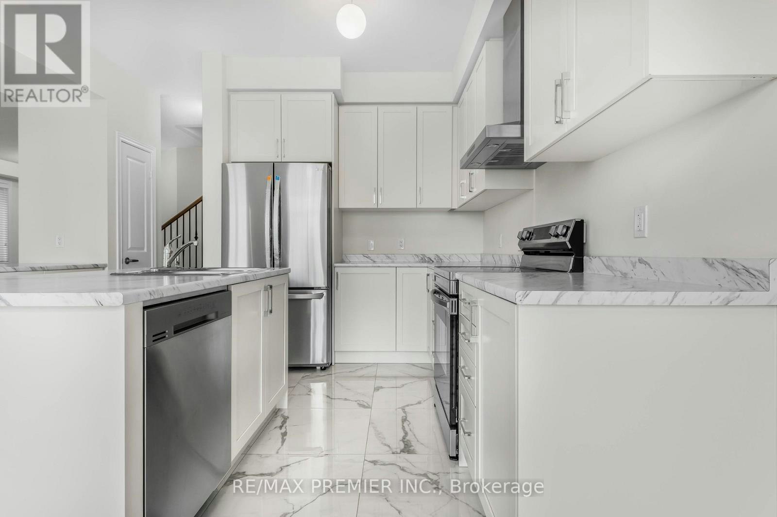 1375 Klondike Court, Oshawa, ON, L1L 0T1 - 8