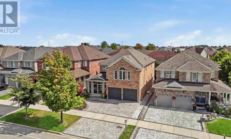239 Williamson Drive W