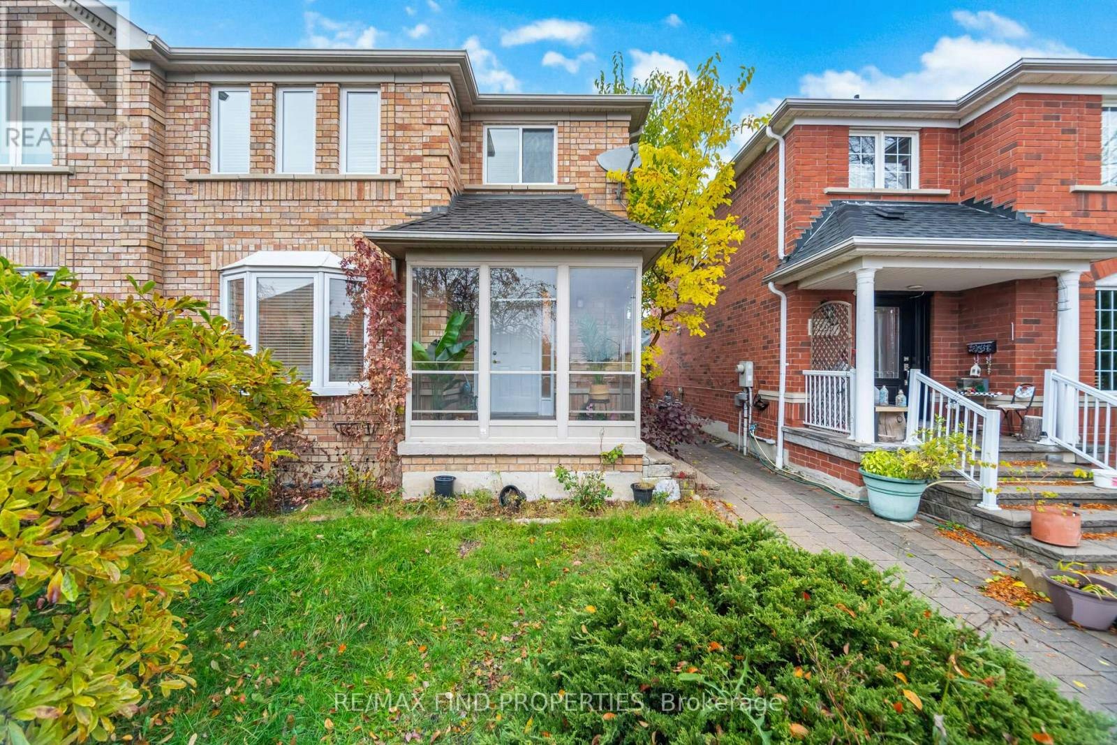 5903 Shelford Terrace, Mississauga, ON, L5M 6K2 - 3