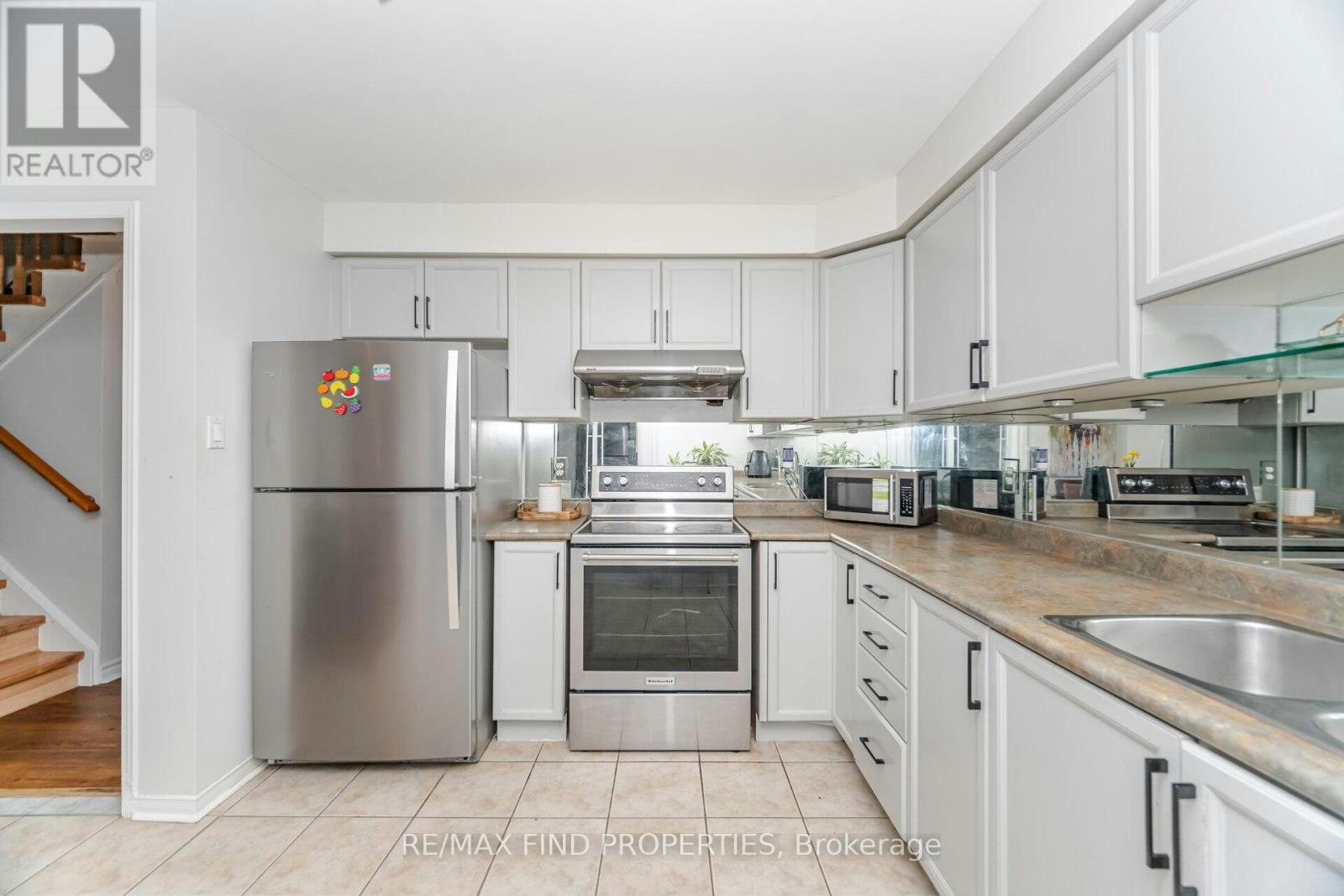 5903 Shelford Terrace, Mississauga, ON, L5M 6K2 - 19