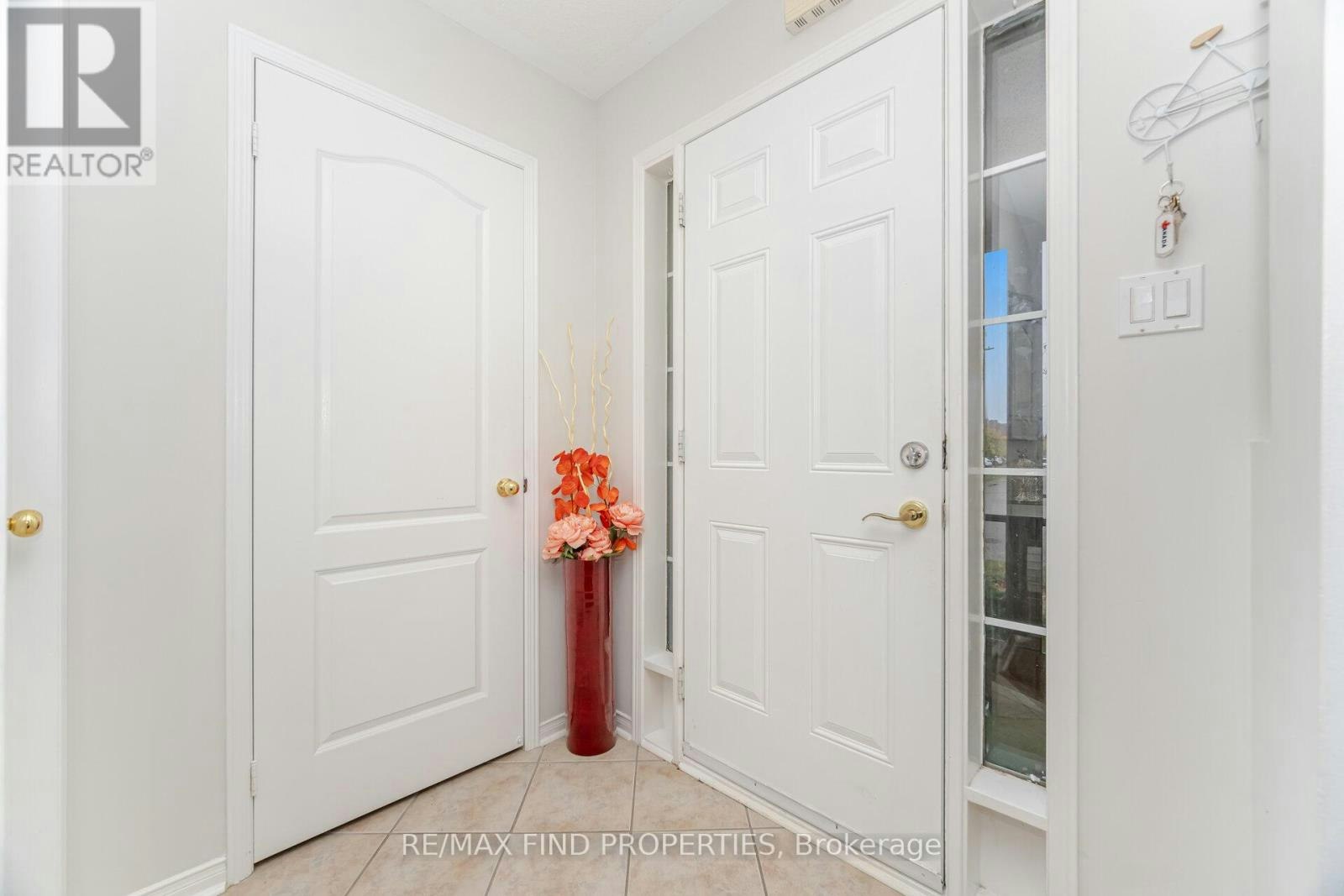 5903 Shelford Terrace, Mississauga, ON, L5M 6K2 - 8