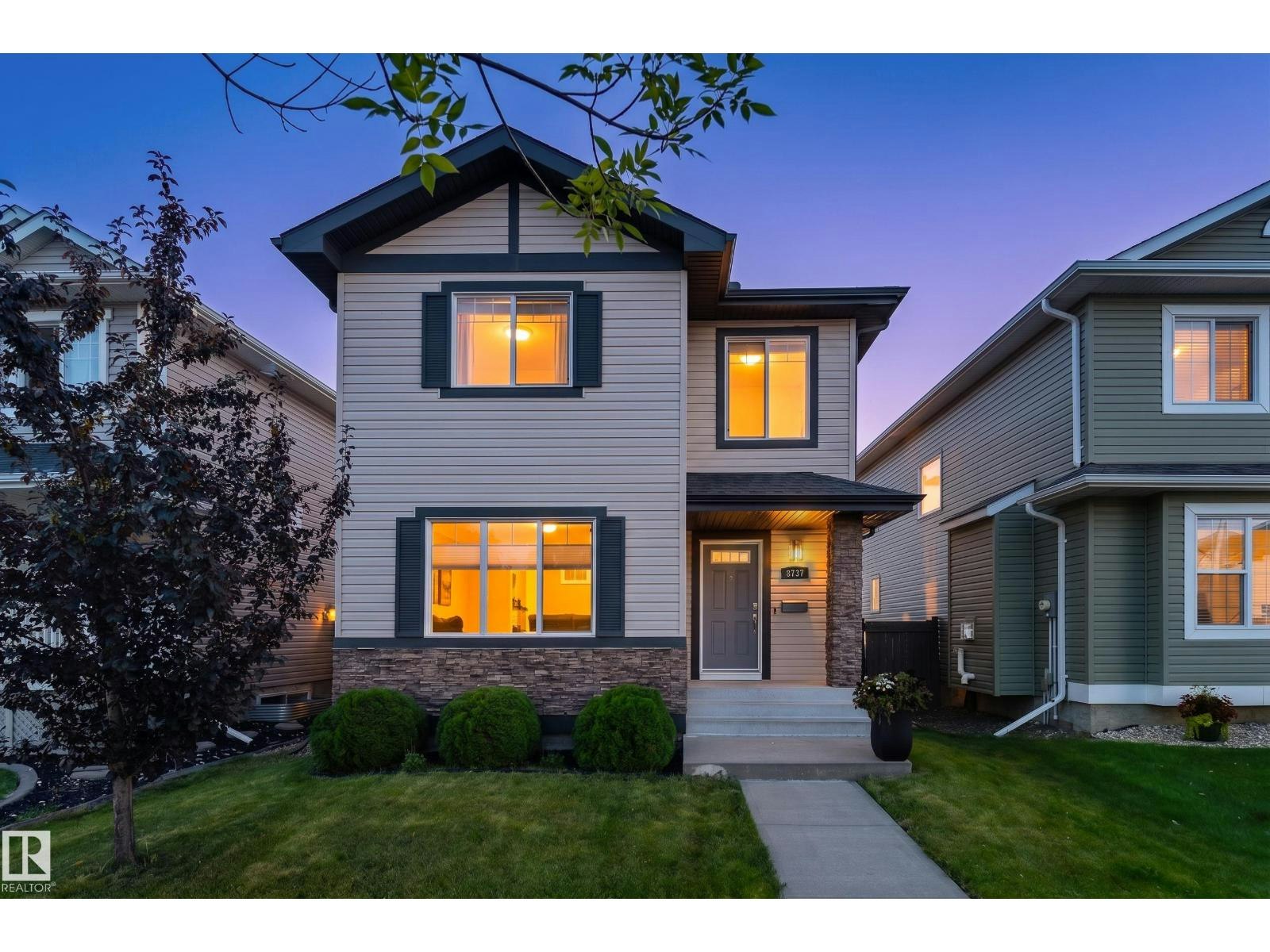 8737 180a Avenue NW, Edmonton, AB, T5Z 0G6