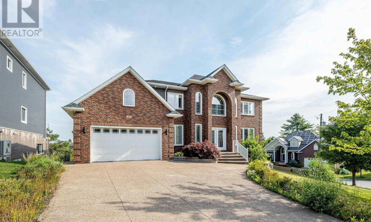37 Worthington Place