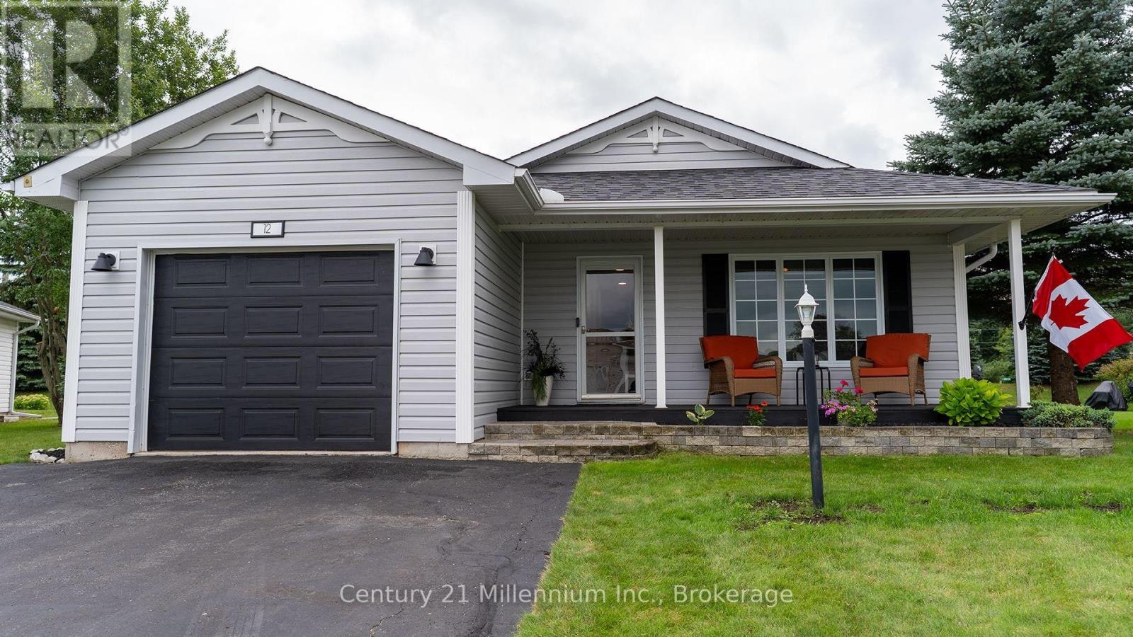 12 Illinois Crescent, Wasaga Beach, ON, L9Z 3A8