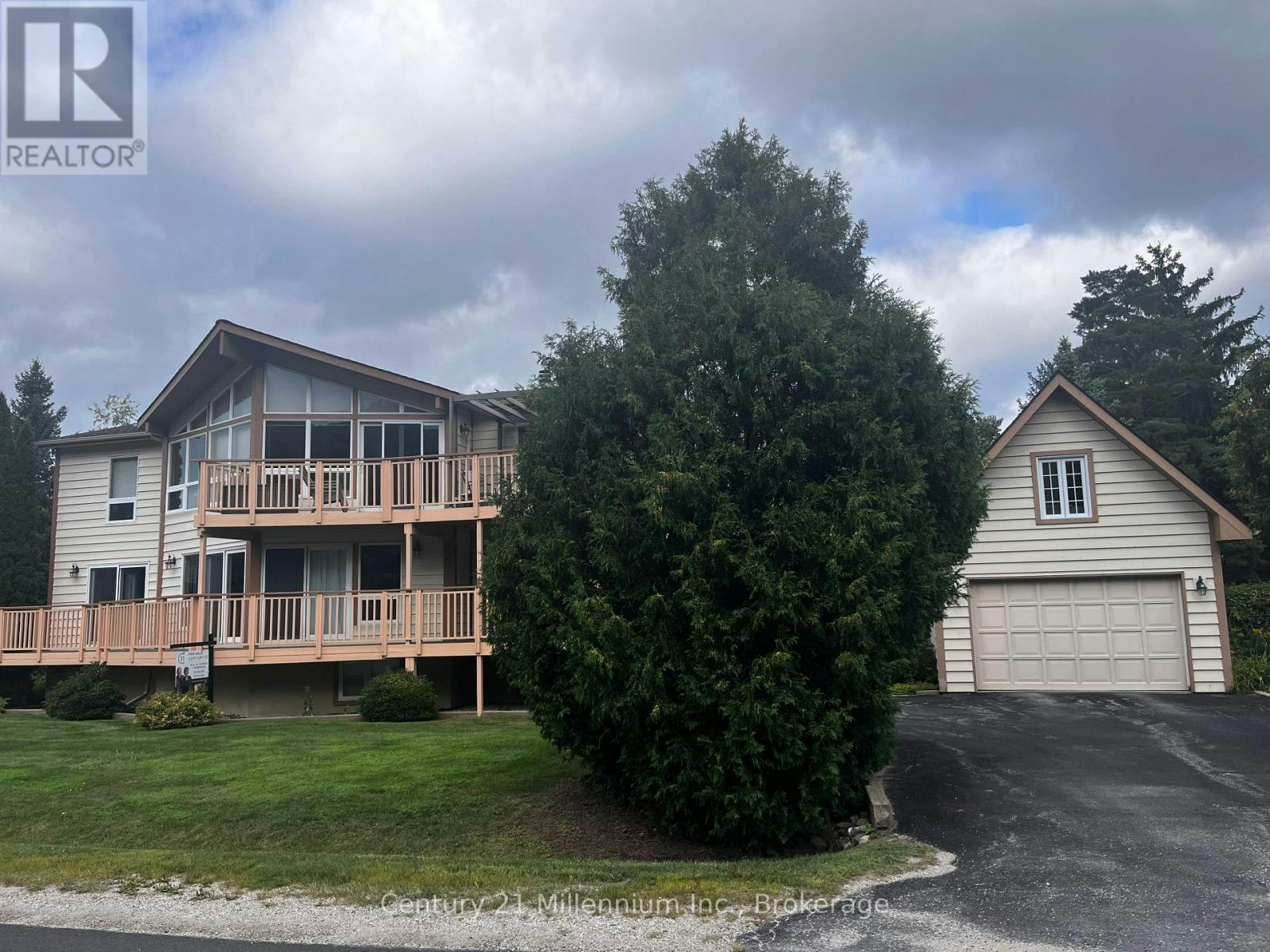 130 Pioneer Lane, Blue Mountains, ON, L9Y 0M7