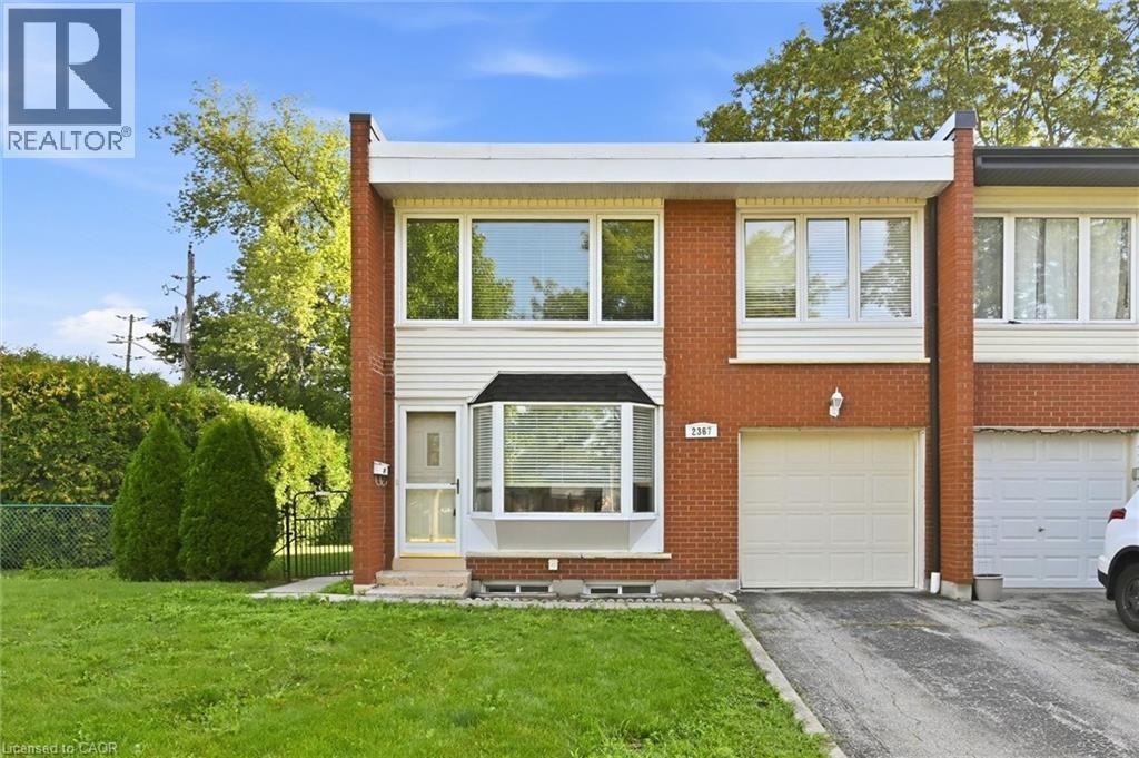 2367 Maryvale Court, Burlington, ON, L7P 2P1