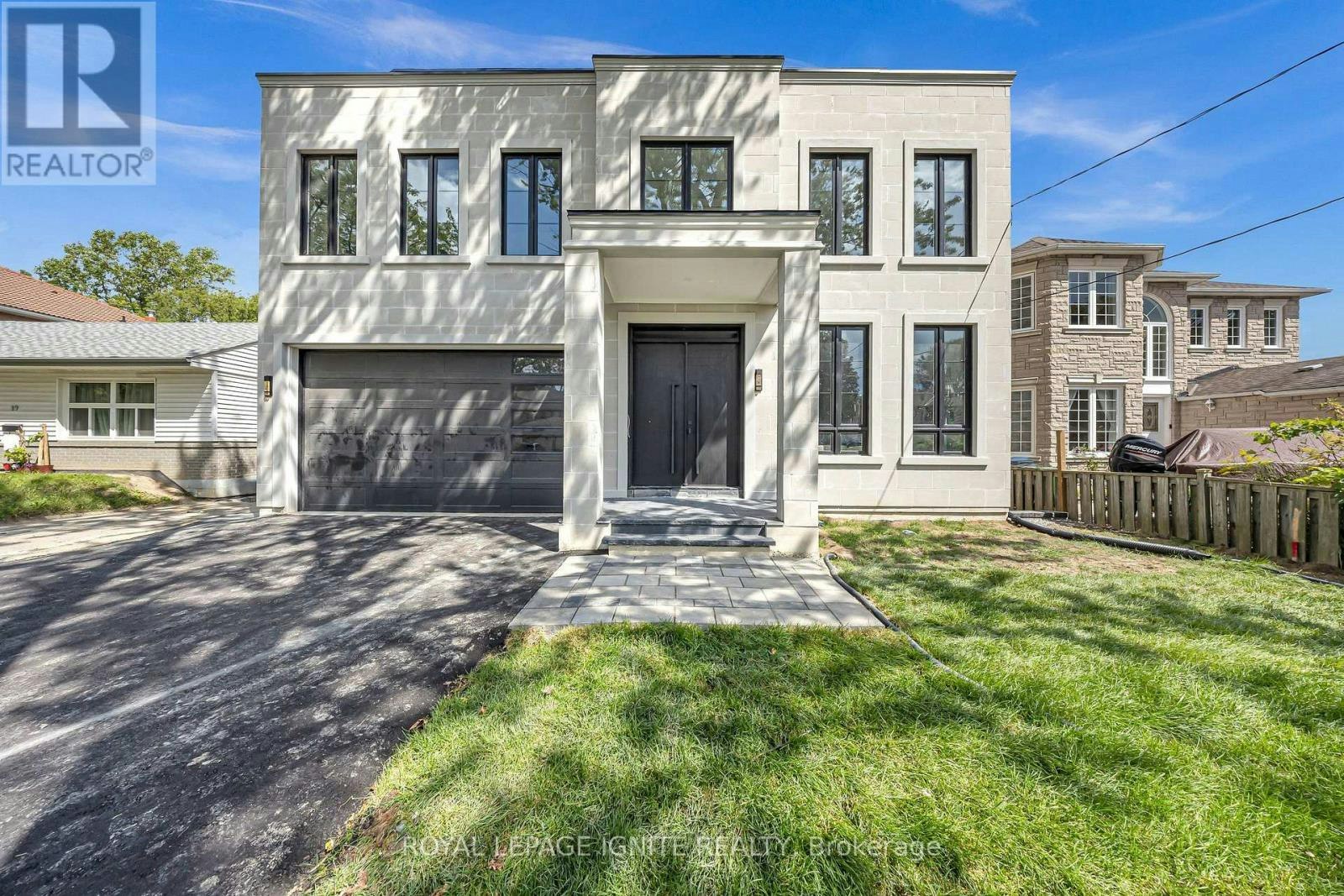 15 Deblyn Drive E, Toronto, ON, M1S 1J4