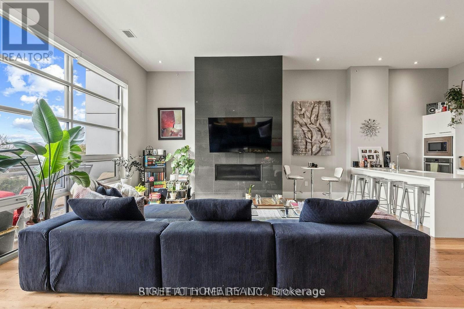 400-1705 Fiddlehead Place, London, ON, N6G 0S1 - 6