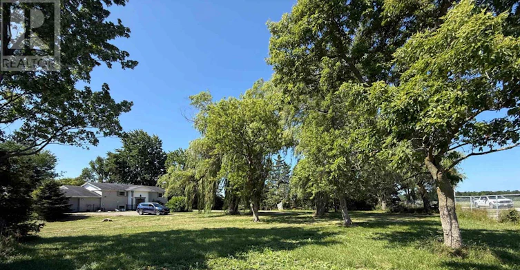 7395 Westminster Drive, London, ON, N6P 1N4 - 4