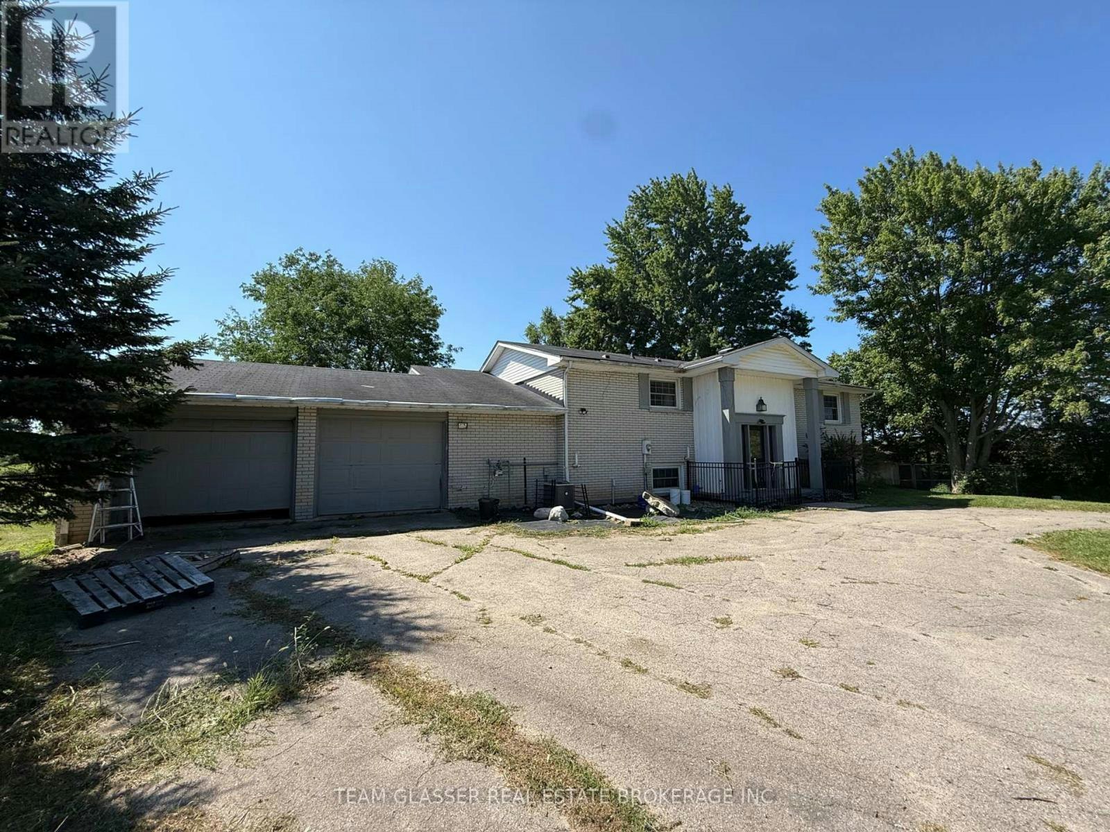 7395 Westminster Drive, London, ON, N6P 1N4 - 3
