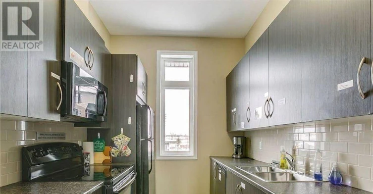 203-190 Guelph Private, Ottawa, ON, K2T 0C3 - 9