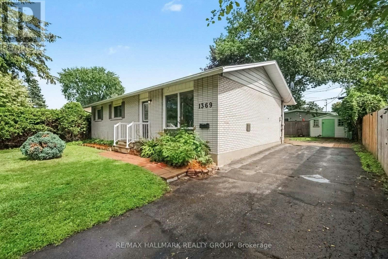 1369 Duford Drive, Ottawa, ON, K1E 1E3