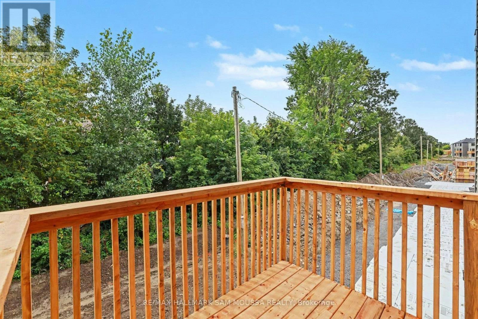 886 Eileen Vollick Crescent, Ottawa, ON, K2W 0M8 - 16