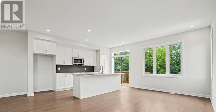 886 Eileen Vollick Crescent, Ottawa, ON, K2W 0M8 - 12