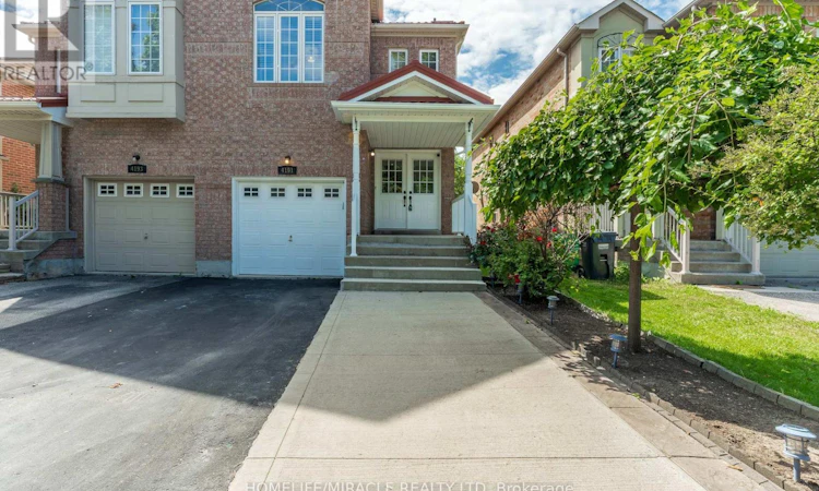 4191 Goldenrod Crescent