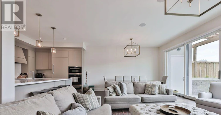 16-10 Maple Grove Drive, Oakville, ON, L6J 0E1 - 10