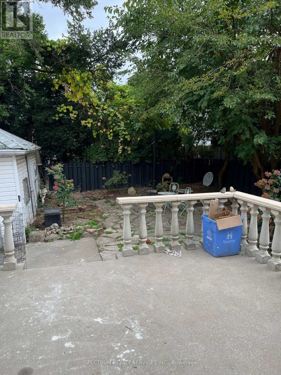 161 Rothsay Avenue, Hamilton, ON, L8M 3G5 - 12