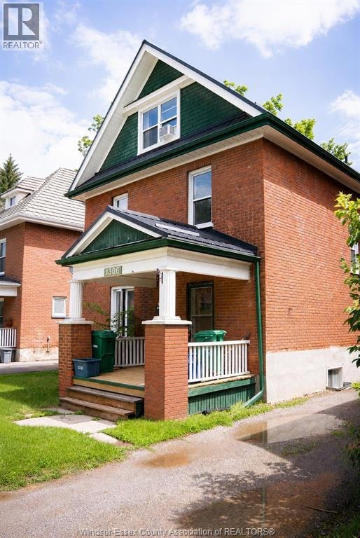 1306 Monaghan Road, Peterborough, ON, K9J 5M1