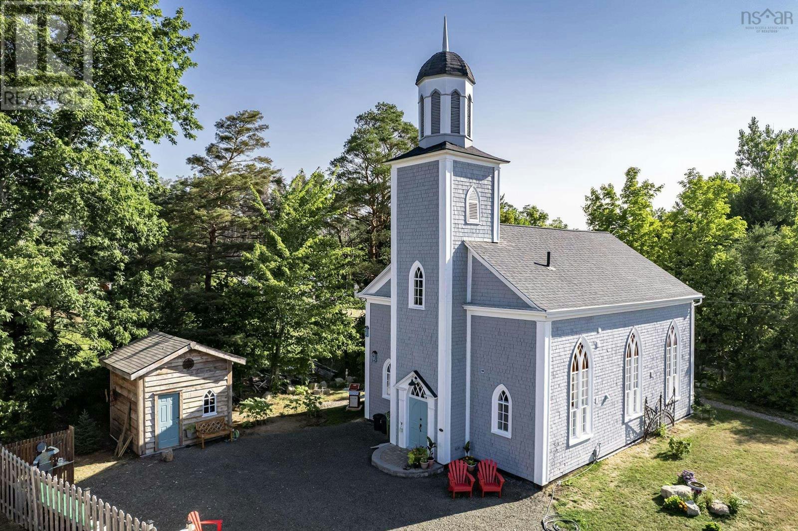 579 Main Street, Lawrencetown, NS, B0S 1M0