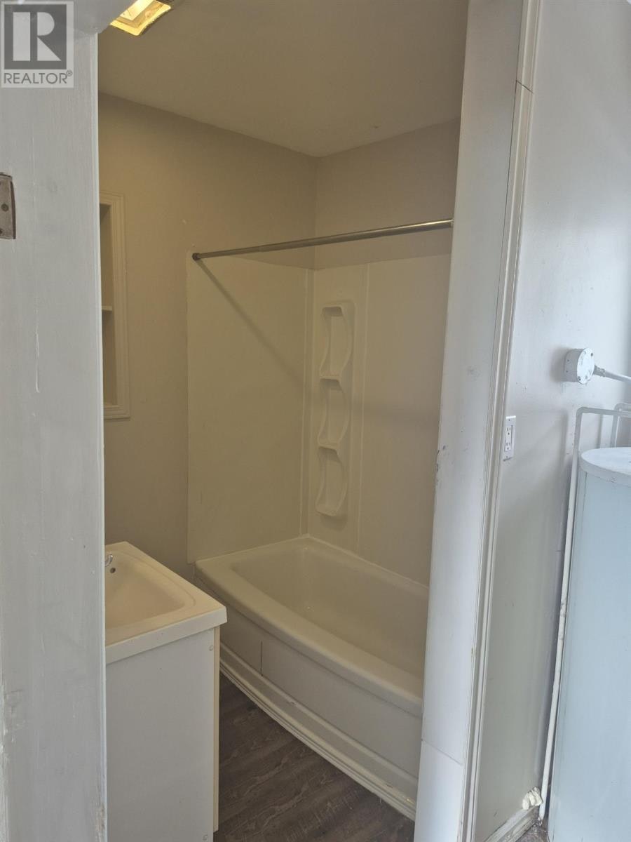 227 Turner Avenue, Sault Ste. Marie, ON, P6C 4S8 - 7